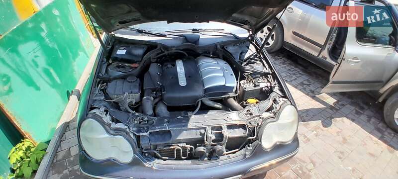 Универсал Mercedes-Benz C-Class 2002 в Дунаевцах