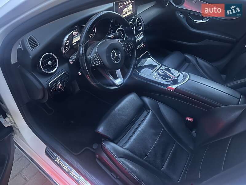 Седан Mercedes-Benz C-Class 2014 в Львове