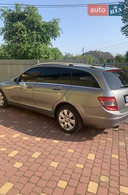 Универсал Mercedes-Benz C-Class 2010 в Яворове