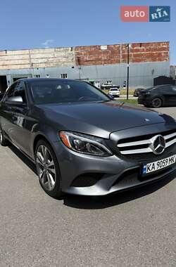 Седан Mercedes-Benz C-Class 2017 в Киеве