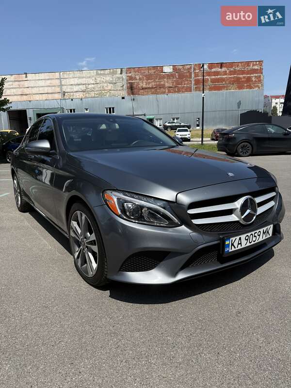Mercedes-Benz C-Class 2017
