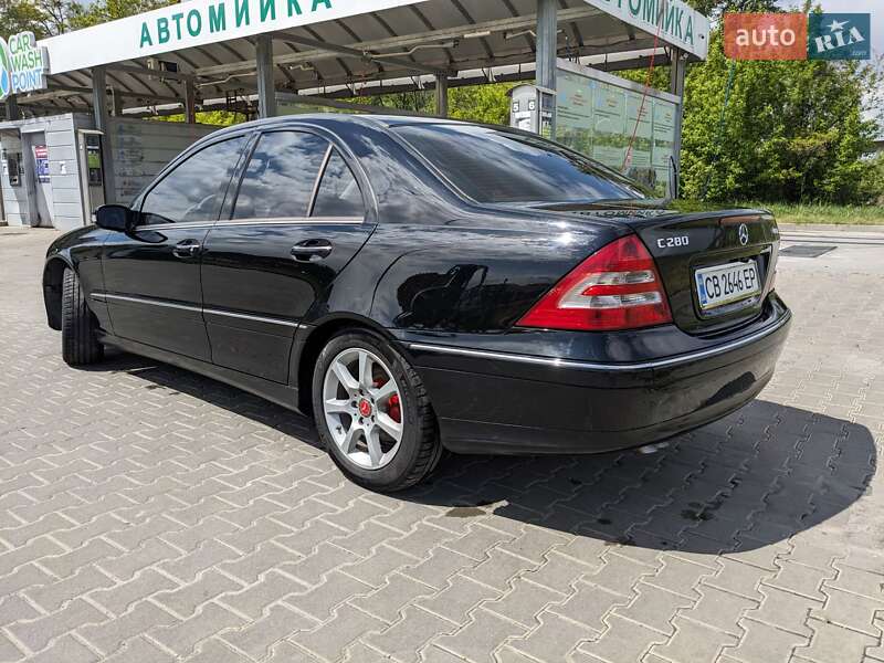 Седан Mercedes-Benz C-Class 2007 в Києві
