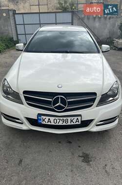 Mercedes-Benz C-Class 2011 Mercedes-Benz C-Class 2011