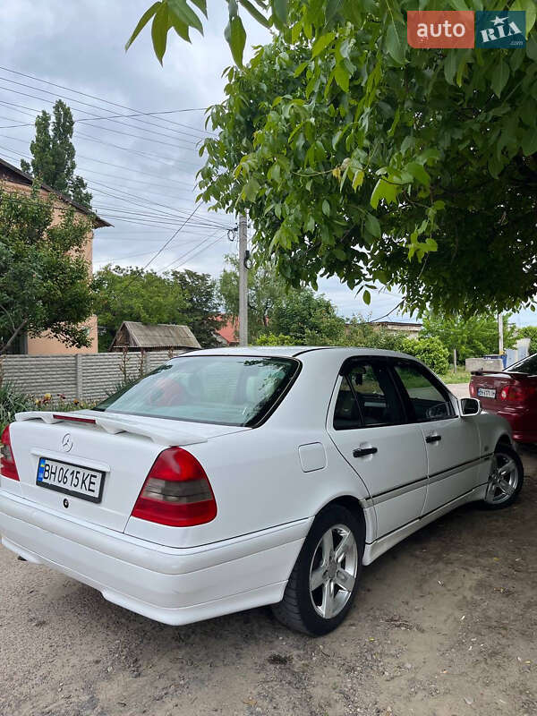 Седан Mercedes-Benz C-Class 1997 в Белгороде-Днестровском