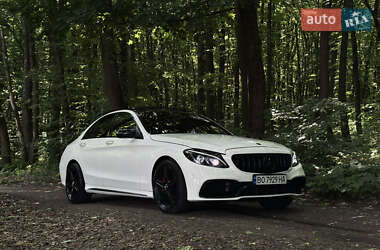 Седан Mercedes-Benz C-Class 2015 в 