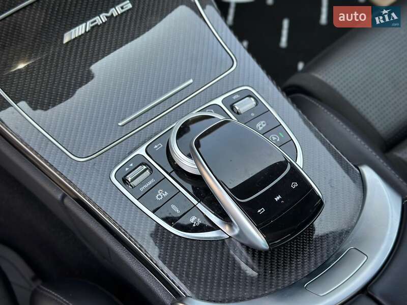 Седан Mercedes-Benz C-Class 2019 в Киеве