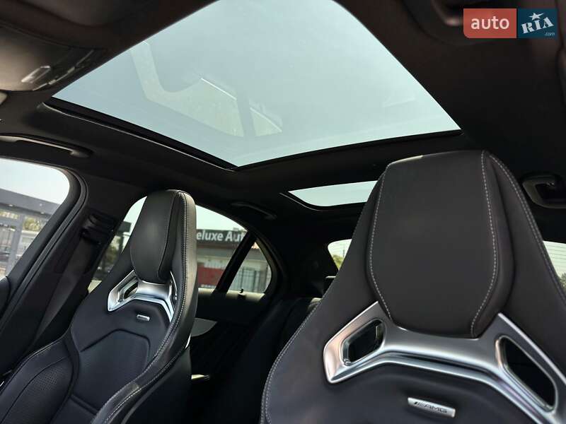 Седан Mercedes-Benz C-Class 2019 в Киеве