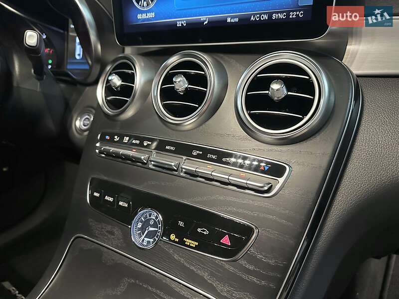 Седан Mercedes-Benz C-Class 2018 в Дніпрі