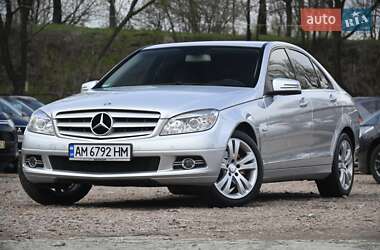 Седан Mercedes-Benz C-Class 2009 в 