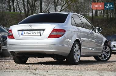 Седан Mercedes-Benz C-Class 2009 в 