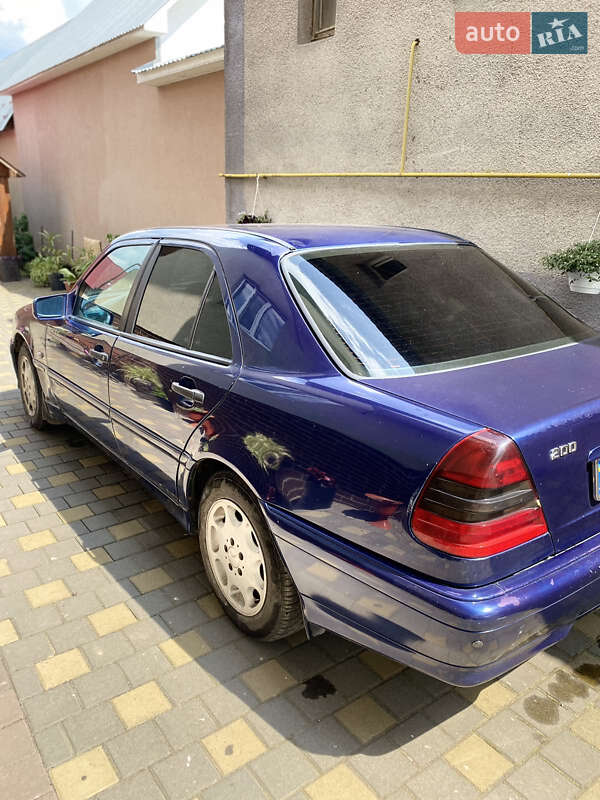 Седан Mercedes-Benz C-Class 1998 в Іршаві