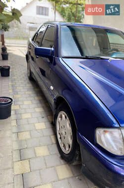 Седан Mercedes-Benz C-Class 1998 в 