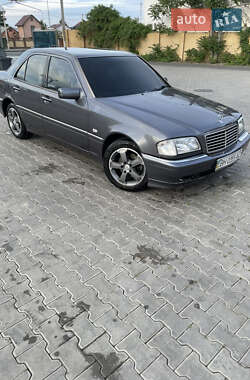 Седан Mercedes-Benz C-Class 1995 в 
