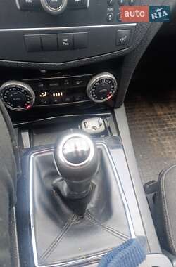 Универсал Mercedes-Benz C-Class 2008 в 