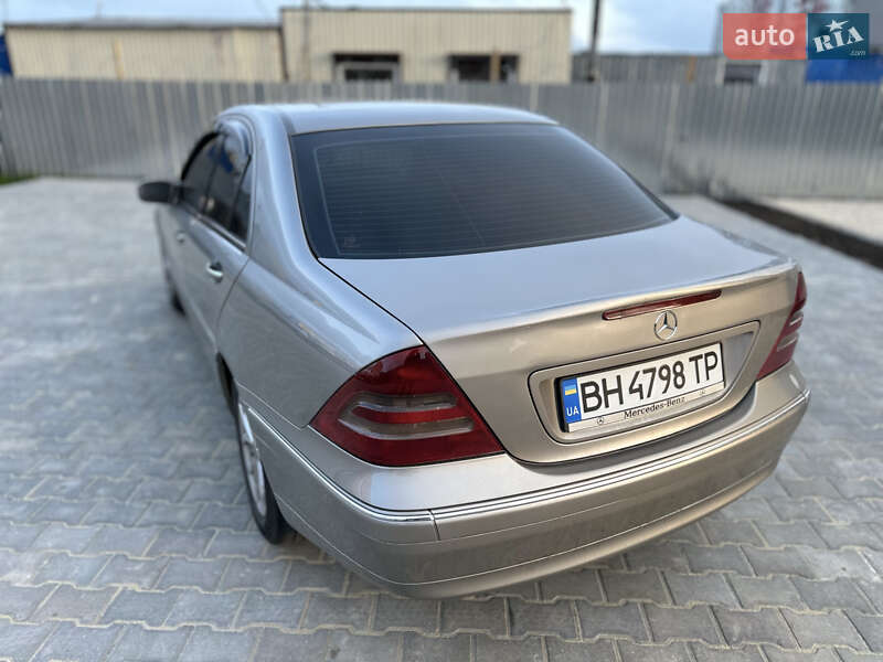 Седан Mercedes-Benz C-Class 2003 в Одесі
