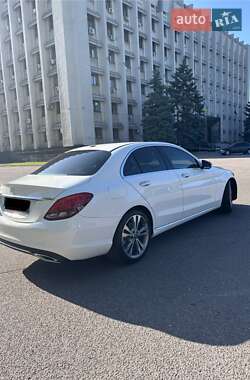 Седан Mercedes-Benz C-Class 2017 в 