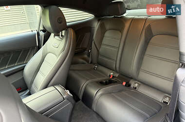Купе Mercedes-Benz C-Class 2019 в 