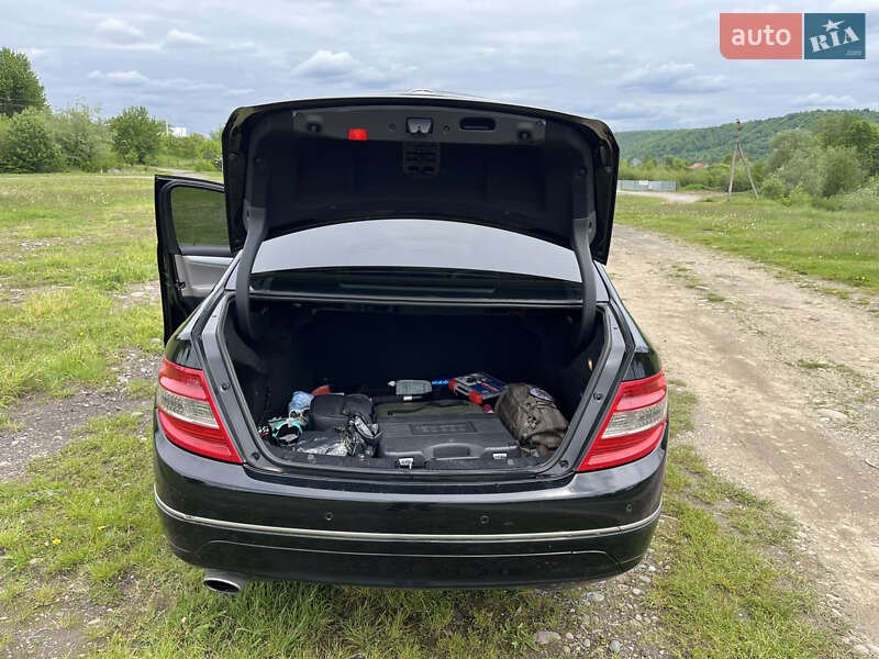 Седан Mercedes-Benz C-Class 2008 в Одессе фото 14 Седан Mercedes-Benz C-Class 2008 в Одессе