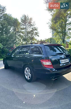 Универсал Mercedes-Benz C-Class 2010 в 