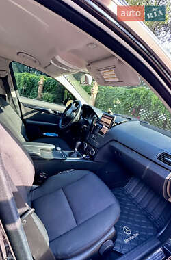 Универсал Mercedes-Benz C-Class 2010 в 