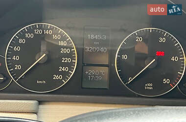 Седан Mercedes-Benz C-Class 2006 в 
