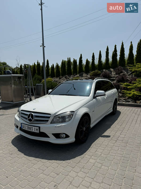 Mercedes-Benz C-Class 2008