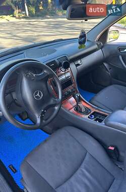 Седан Mercedes-Benz C-Class 2001 в 
