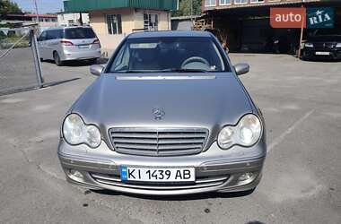Седан Mercedes-Benz C-Class 2005 в Белой Церкви