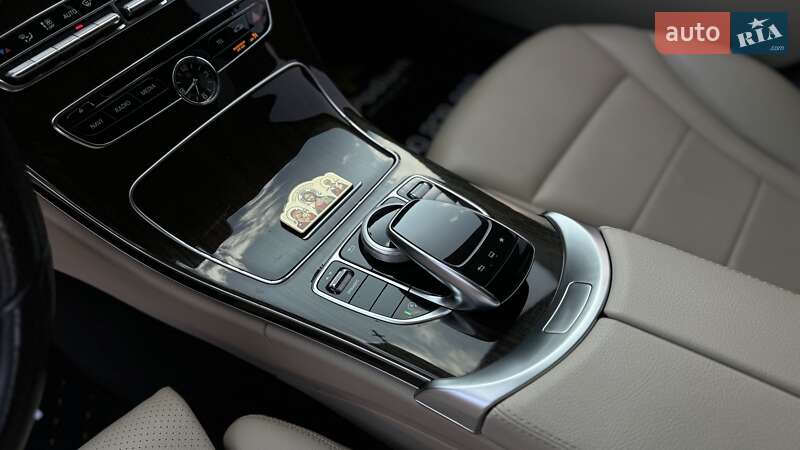 Седан Mercedes-Benz C-Class 2016 в Киеве