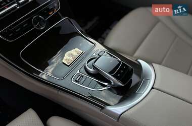 Седан Mercedes-Benz C-Class 2016 в 