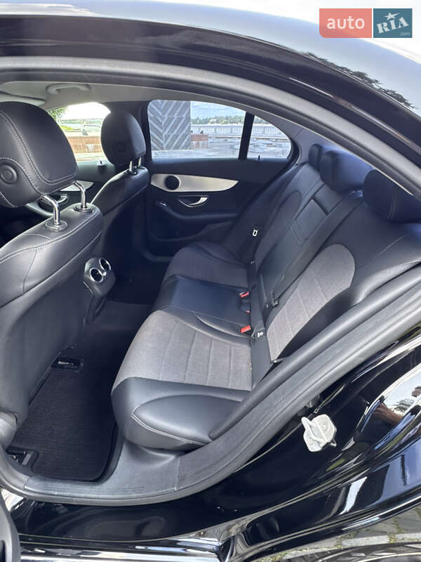 Седан Mercedes-Benz C-Class 2015 в Києві