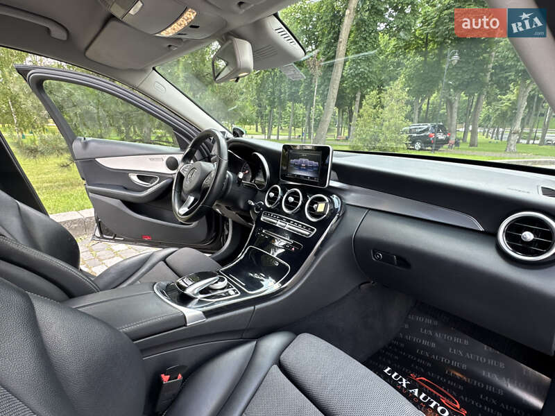Седан Mercedes-Benz C-Class 2015 в Києві