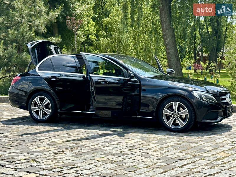 Седан Mercedes-Benz C-Class 2015 в Києві
