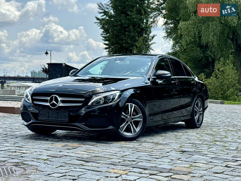 Седан Mercedes-Benz C-Class 2015 в Києві