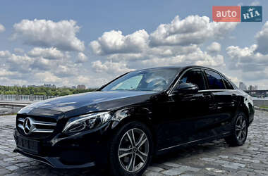 Седан Mercedes-Benz C-Class 2015 в 