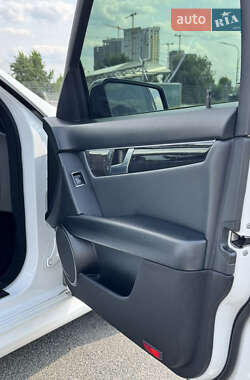 Седан Mercedes-Benz C-Class 2013 в 
