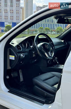 Седан Mercedes-Benz C-Class 2013 в 
