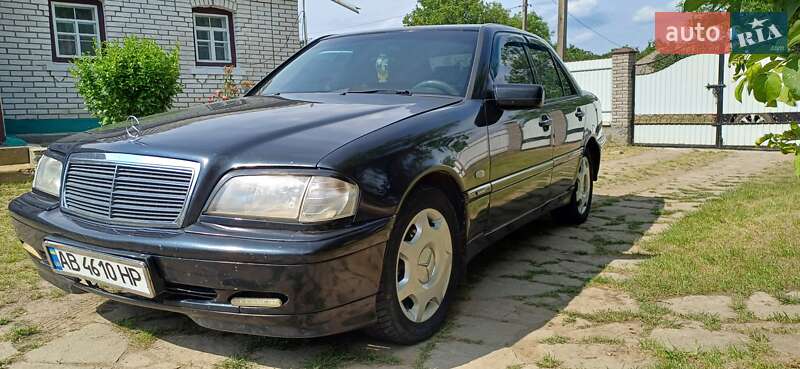 Седан Mercedes-Benz C-Class 1998 в Бершаді