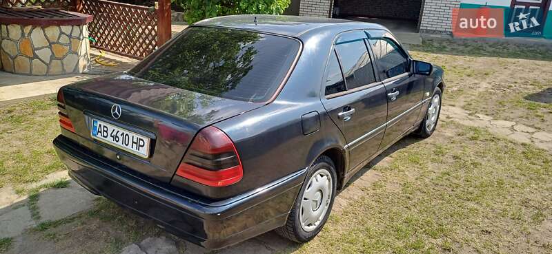 Седан Mercedes-Benz C-Class 1998 в Бершаді