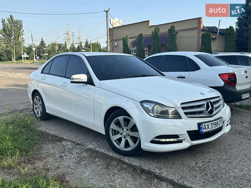 Mercedes-Benz C-Class 2013