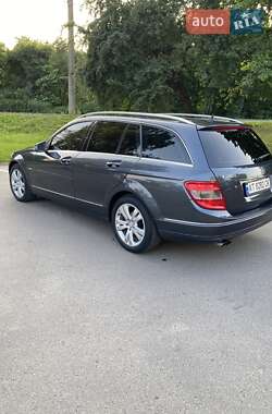 Универсал Mercedes-Benz C-Class 2010 в 