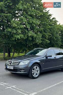 Универсал Mercedes-Benz C-Class 2010 в 