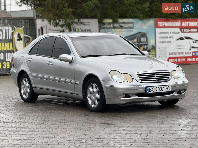 Седан Mercedes-Benz C-Class 2001 в 