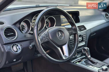 Седан Mercedes-Benz C-Class 2011 в 