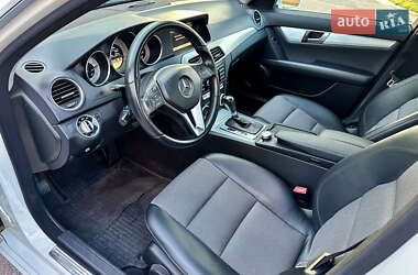 Седан Mercedes-Benz C-Class 2011 в 