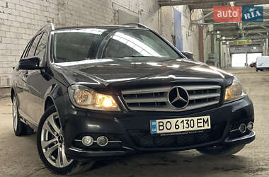 Mercedes-Benz C-Class 2011 Mercedes-Benz C-Class 2011