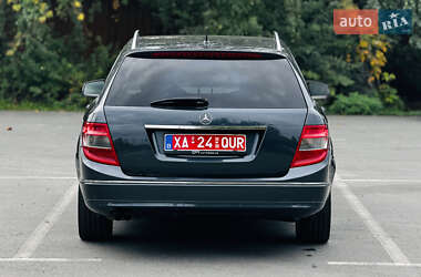 Универсал Mercedes-Benz C-Class 2009 в 