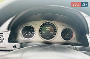 Универсал Mercedes-Benz C-Class 2009 в 