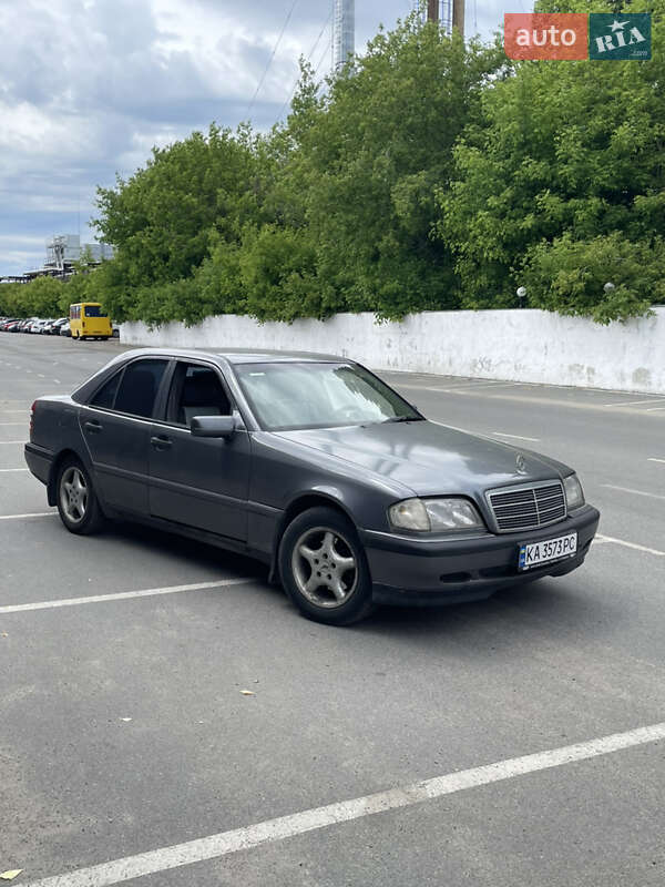 Mercedes-Benz C-Class 1996