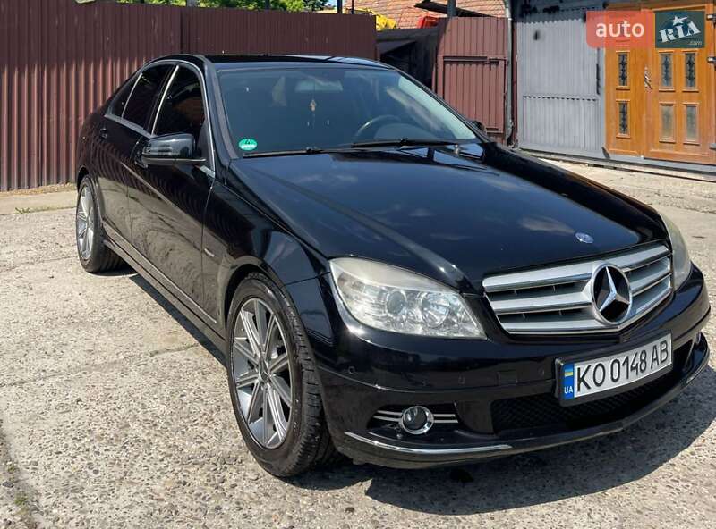 Седан Mercedes-Benz C-Class 2008 в Ужгороде
